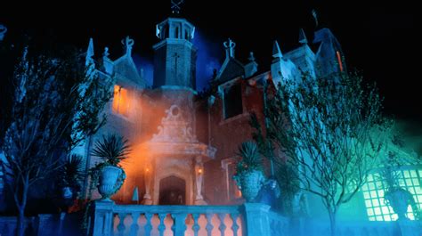 Special Experiences Celebrating The Haunted Mansion Coming To Magic