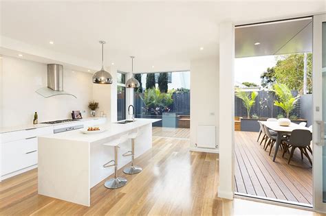 Dubois created his first one sometime in the late 1990s/early 2000s, he says. Mordern naturally lit kitchen, caesar stone waterfall ...