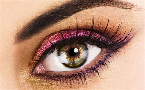 Glamorous Eye Makeup Ideas