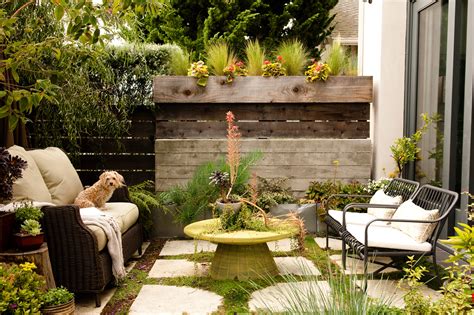 Small Backyard Landscape Design For Small Spaces
