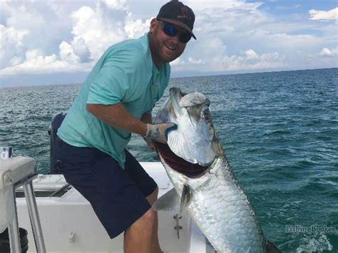 Best Times And Season To Fish Destin Florida Complete Guide