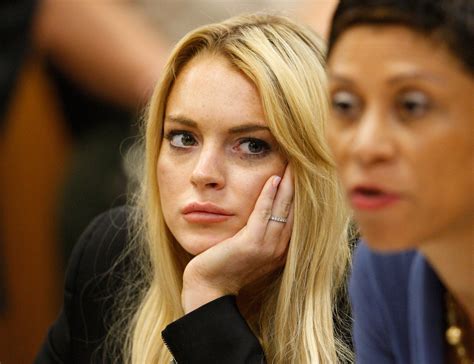 lindsay lohan sentenced to 90 days in jail access online