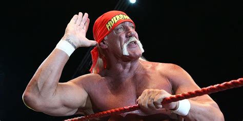 Hulk Hogan Responds To Claims Hes Unable To Feel His Legs Indy100