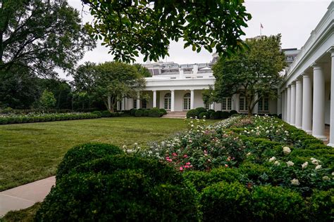 Forget The Roses Give The White House A Native Plant Garden Audubon