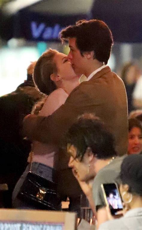 Lili Reinhart And Cole Sprouse Show Pda On Date And Are In A Great