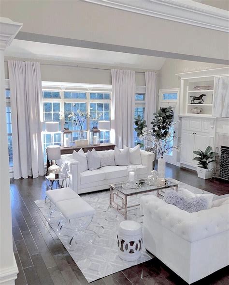 45 Modern White Living Room Design Ideas That Looks Amazing Romantic