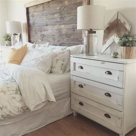 21 Rustic Farmhouse Bedroom Decor Inspiration Ideas