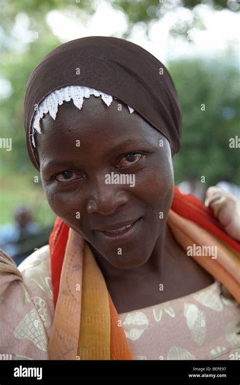 Uganda Woman Of Kangulumira Kayunga District Photo By Sean Sprague