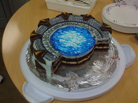 Geek Art Gallery Sweets Stargate Cake