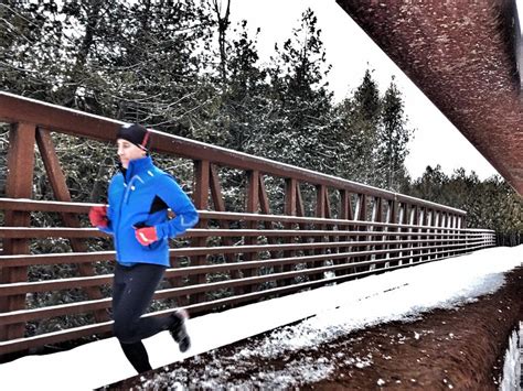 How To Dress For Winter Running Triathlon Magazine Canada