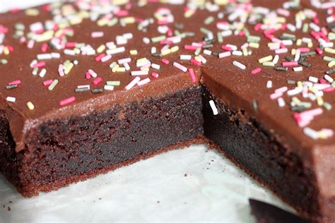 Saftig Sjokoladekake Oppskrift Sminkespeil