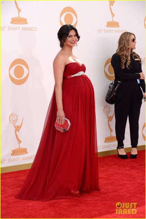 Full Sized Photo Of Pregnant Morena Baccarin Emmys Red Carpet Photo Just Jared