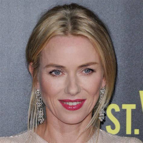 Naomi Watts Height Weight And Other Body Statistics Measure Her Ideal