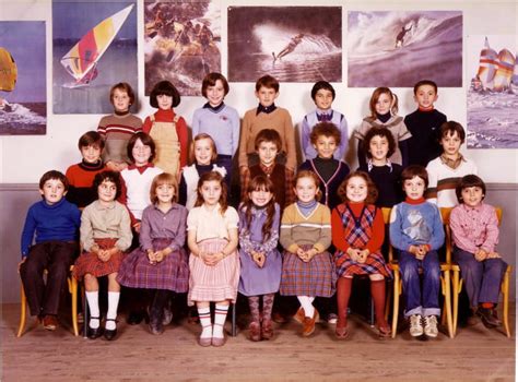 Photo De Classe CE2 De 1980 ECOLE MICHELET Copains D Avant