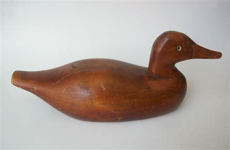 Wonderful Vintage Wooden Hand Carved Decoy Duck Collectible Wood
