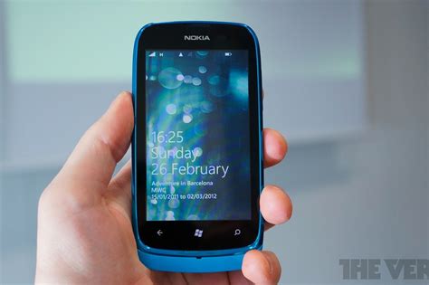 Nokia Lumia 610 Announced With 800MHz Processor 256MB RAM Windows