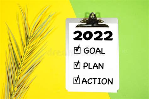 New Year Plan 2022 On Clipboard 2022 New Year Resolutions With Palm