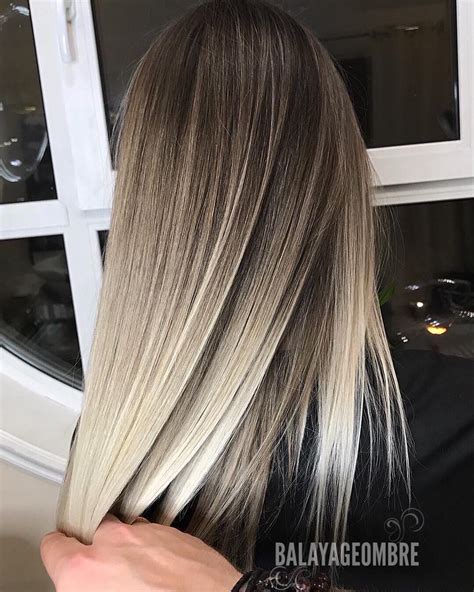 Long blond hair with balayage. 2018 Ombre Balayage Hairstyles For Chic Mid Length Hair