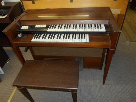Vintage Silvertone Soild State Organ W Bench Seat For Sale In Dona