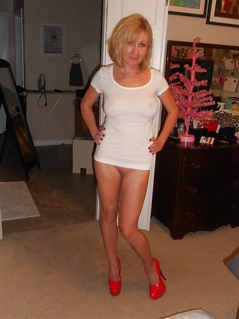 Amateur Milfs Gilfs And Matures Nude Porn Photos And Sex Pictures