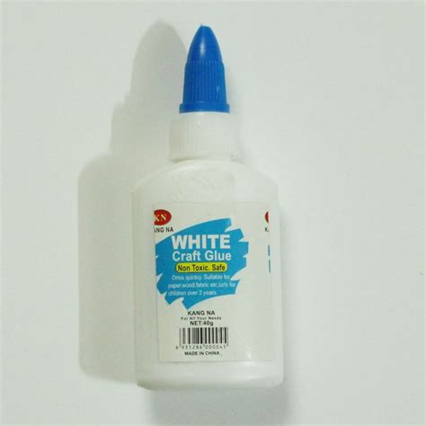 White Craft Glue 40 Ml Cgw60 Hndmd