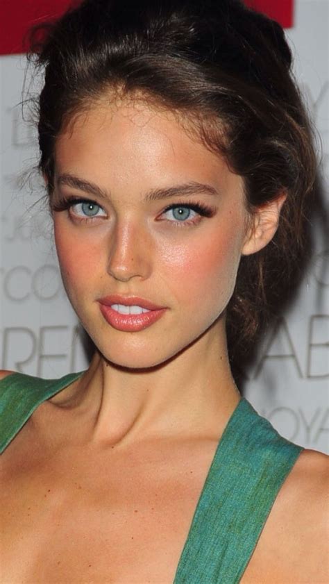 Emily Didonato I Want Her Hair And Makeup For Prom Belleza De Mujer