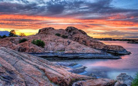 Sunset In Prescott Arizona Usa Willow Lake Red Granite