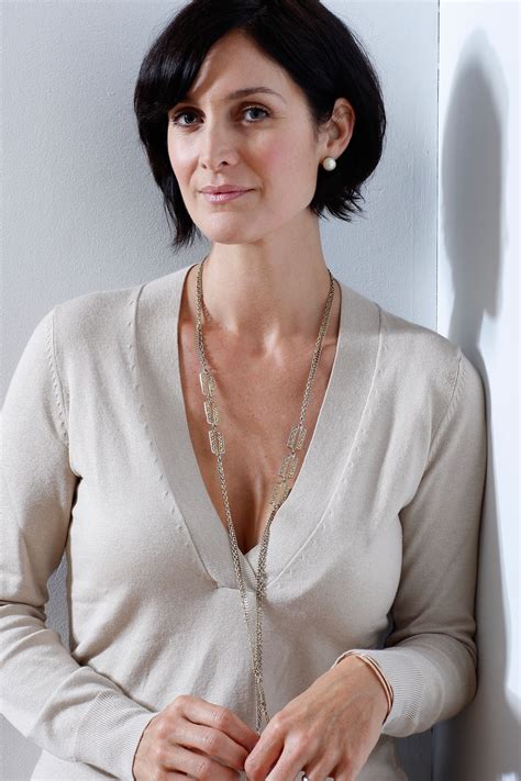 Trinity Carrie Anne Moss Actress