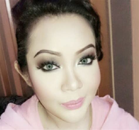 Zila bakarin on wn network delivers the latest videos and editable pages for news & events, including entertainment, music, sports, science and more, sign up and share your playlists. Plastic surgery gone wrong~ pornstar bertukar menjadi ...