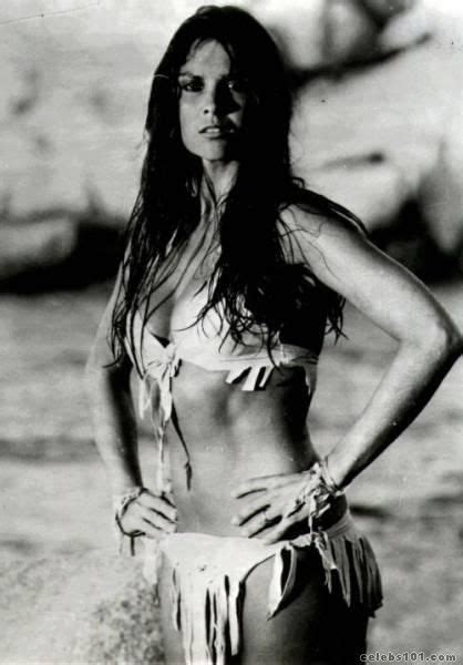 Caroline Munro Photo Gallery Pics Photos