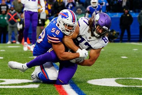5 Bills Thoughts Vs Patriots Matt Milano May Be The Key As Pivotal Afc East Stretch Begins