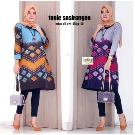 Kumpulan gambar tentang model baju sasirangan, klik untuk melihat koleksi gambar lain di kibrispdr.org. Model Baju Sasirangan Wanita Untuk Kerja - Seputar Model