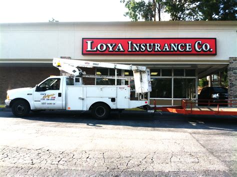 Compare fred loya insurance and other top carriers in 3 mins. Loya Insurance Co. - Lee Signs