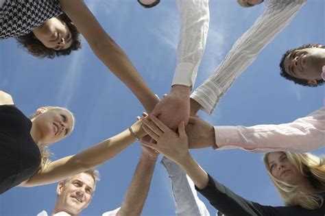 10 Tips About How You Can Improve Teamwork In Your Workplace Teamwork