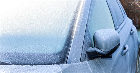 How To Correctly De Ice Your Windscreen
