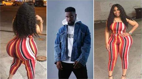 Jaye Love American Lady With Big Nyash Spotted Chilling With Sarkodie