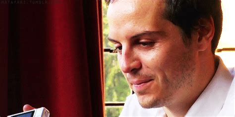 19 S That Prove Andrew Scott Would Be The Best Bond