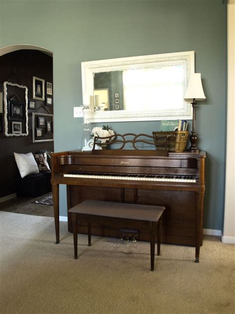 ideas  sitting room  upright piano house homehome house