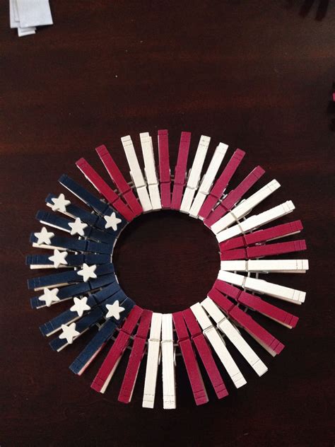 Clothespin Flag Wreath Flag Wreath Craft Projects Clothes Pins