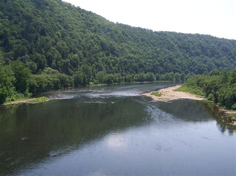 The park is 6 miles east of renovo and 3 miles north of hyner on pennsylvania route 120. Hyner View State Park