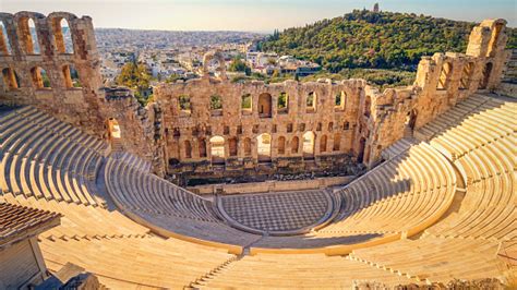 Teatro De Dionisio En La Acrópolis Atenas Grecia Foto De Stock Y Más