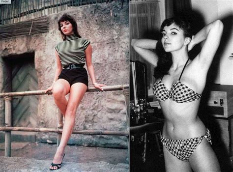 Actress Joan Collins Photographed In The 1950s Oldschoolcool