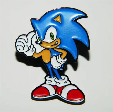Sonic The Hedgehog Game Sonic Figure Standing Enamel Metal Pin New