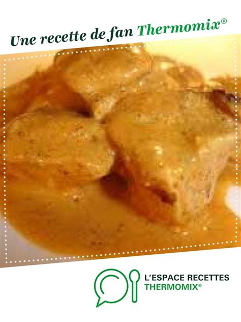 Le poulet tikka masala est une recette indienne et pakistanaise, dans laquelle le poulet est d'abord mariné, puis poêlé, avant de mijoter dans une sauce épicée. Poulet tikka massala | Recette | Recettes de cuisine ...