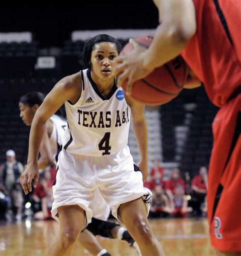 Ncaa Womens Second Round Texas Aandm 70 Rutgers 48 San Antonio Express News