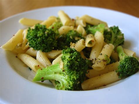 A Crafty Lass Spicy Penne With Broccoli