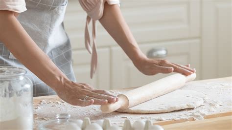 The Best Method To Roll Out Dough For Extra Flaky Biscuits