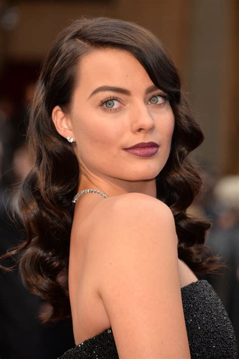 margot robbie s natural hair colour may surprise you popsugar beauty uk