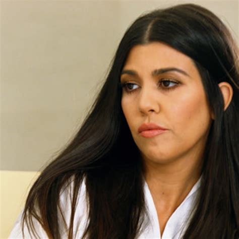 Kourtney Kardashian Inconsolable Over Scott Disick Breakup E Online