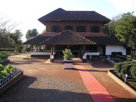 Tulasi Plant Indian Home Design Kerala House Design Village House